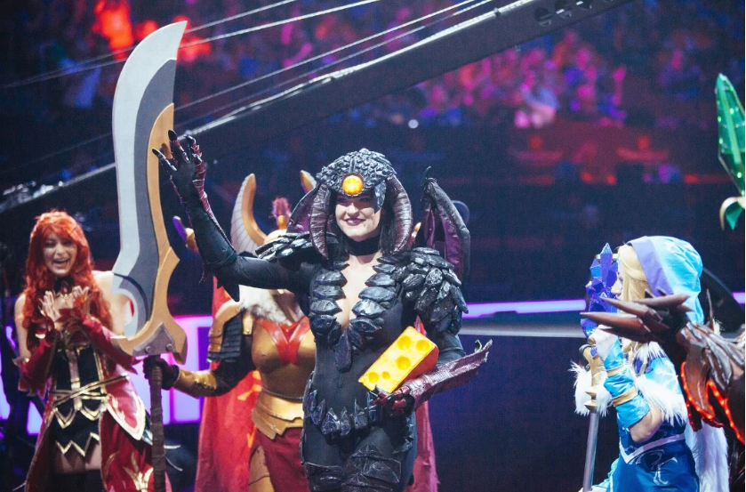 Лучший косплей персонажей Dota 2 — мы собрали самые крутые работы с The International — изображение 15