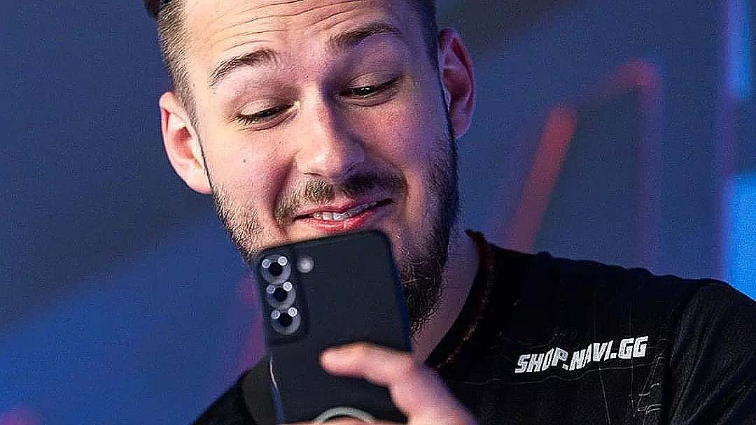 JL предложил девушке — она согласилась — изображение 1