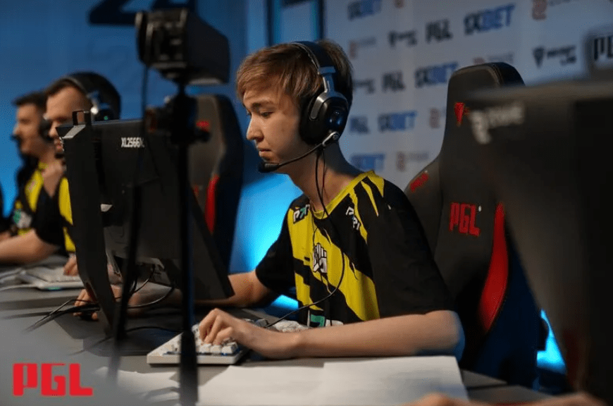 Получение биолюминесцентного камуфляжа в Modern Warfare 3 и Warzone — изображение 1