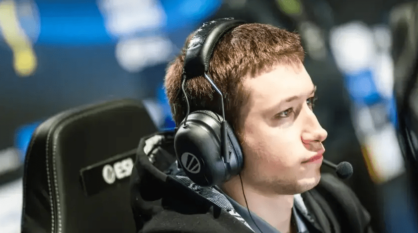 Mantuu Leaves BIG — изображение 1