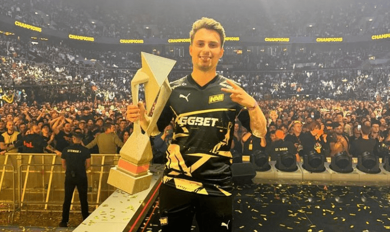 Новый эпизод Valorant вышел: действительно ли новый пистолет Outlaw ломает мету? — изображение 2