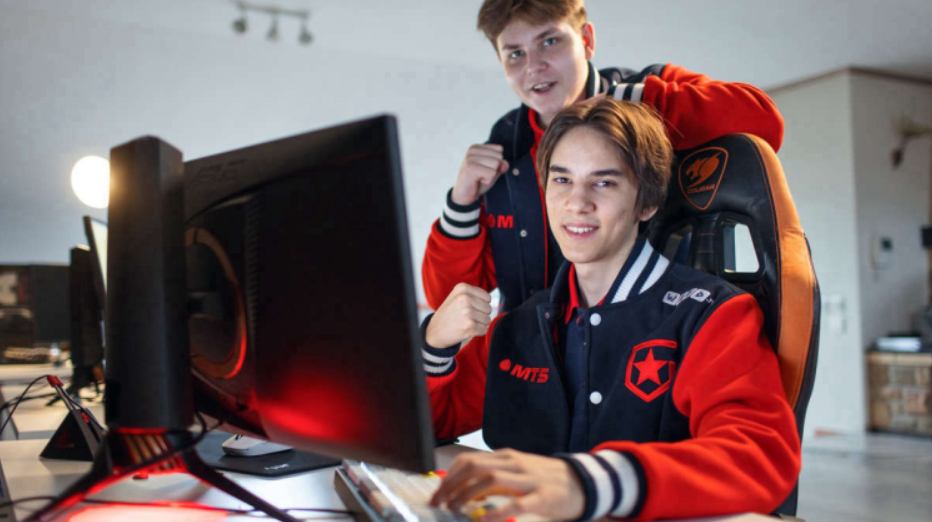 Hardecki покидает состав Aurora Apex в неожиданном ходеn — изображение 2