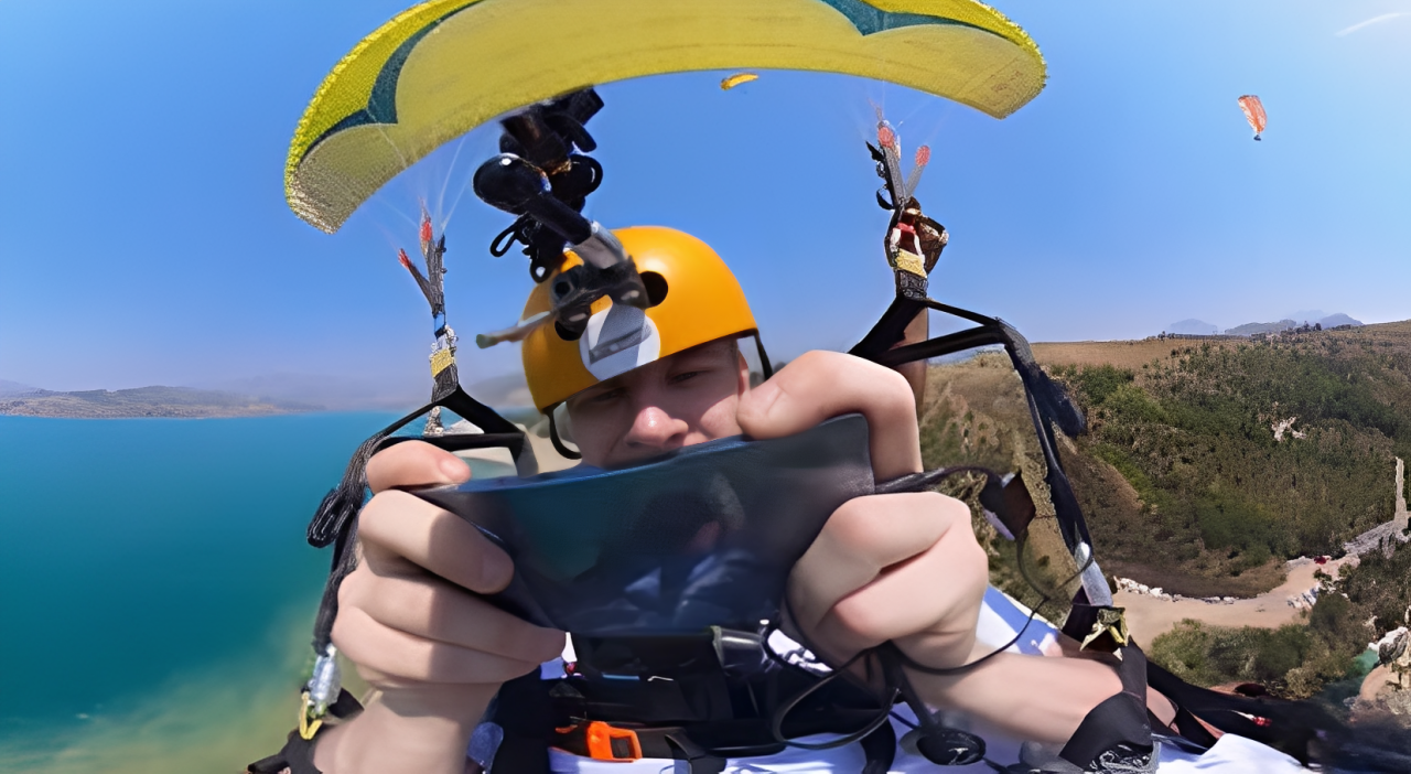 MILKYWAY и EZ4BADBOY сыграли матч PUBG Mobile в небе на парапланахn — изображение 1