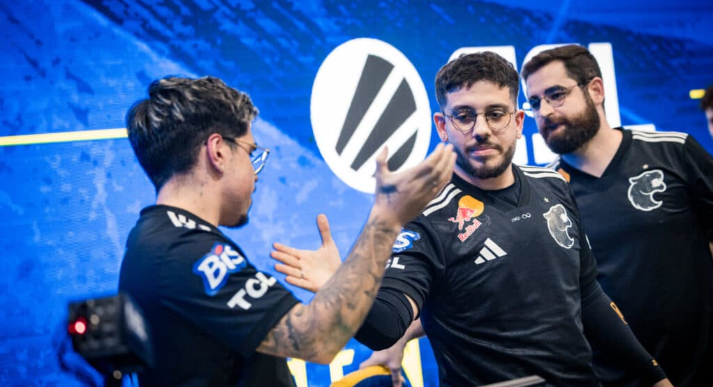 IEM Чэнду 2025: рекордные статистические данные турнира CS2, карты и рейтинги HLTV — изображение 1